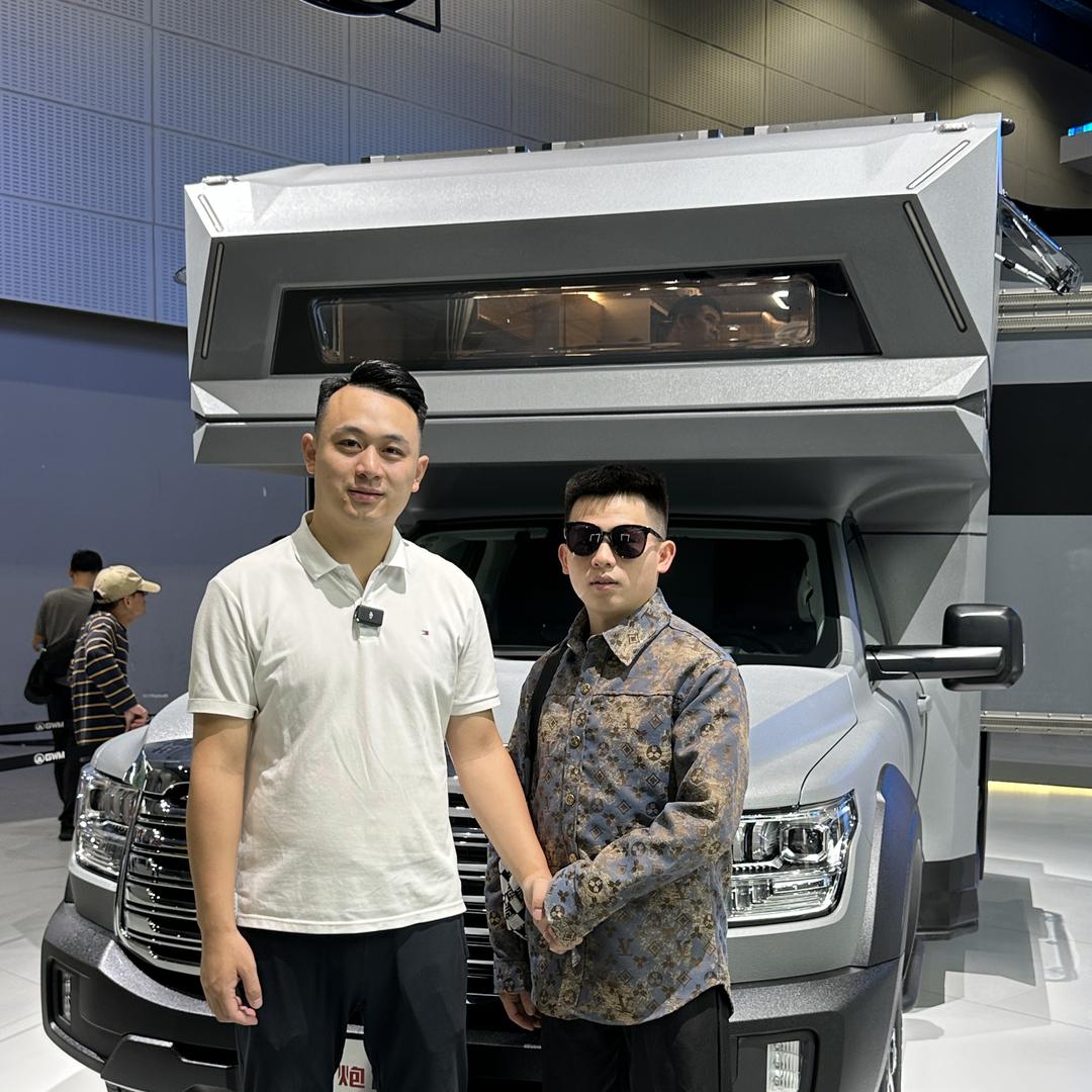 成都宝驰汽车销售部