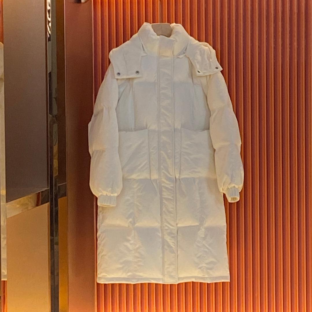 唛柒飛羽绒服饰