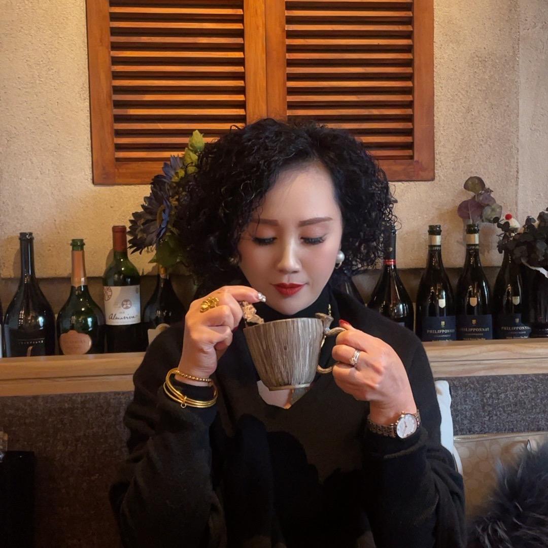 赖晓蓉