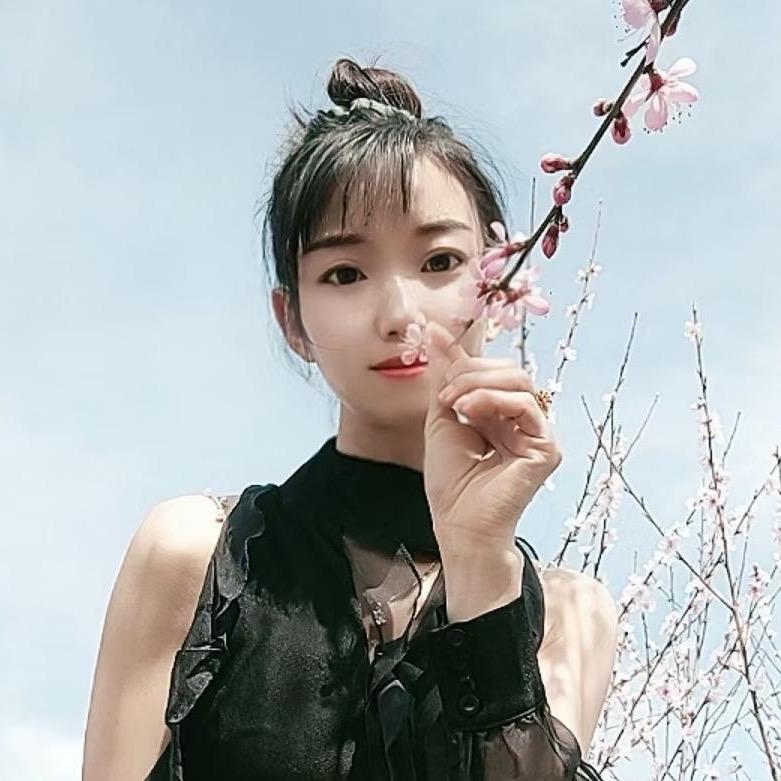 芸儿.