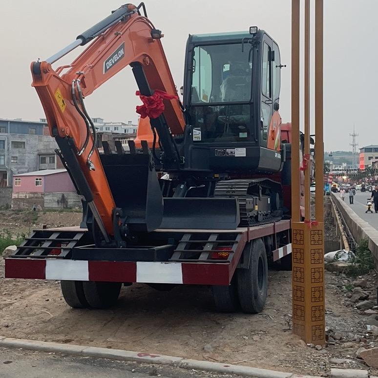 闫庄专业出租挖机（专业古墓）（挖药）