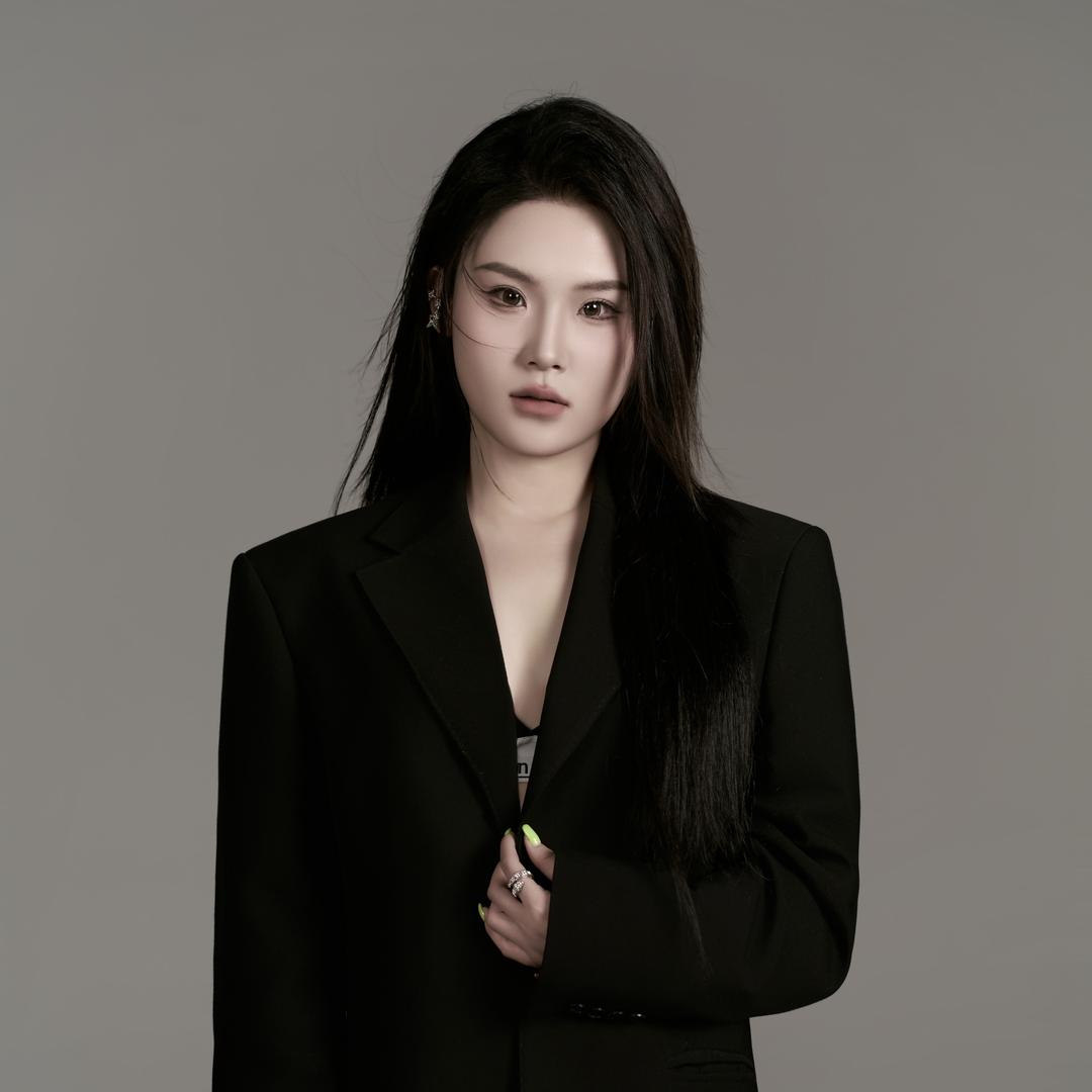 宁城茉里化妆师｜小七