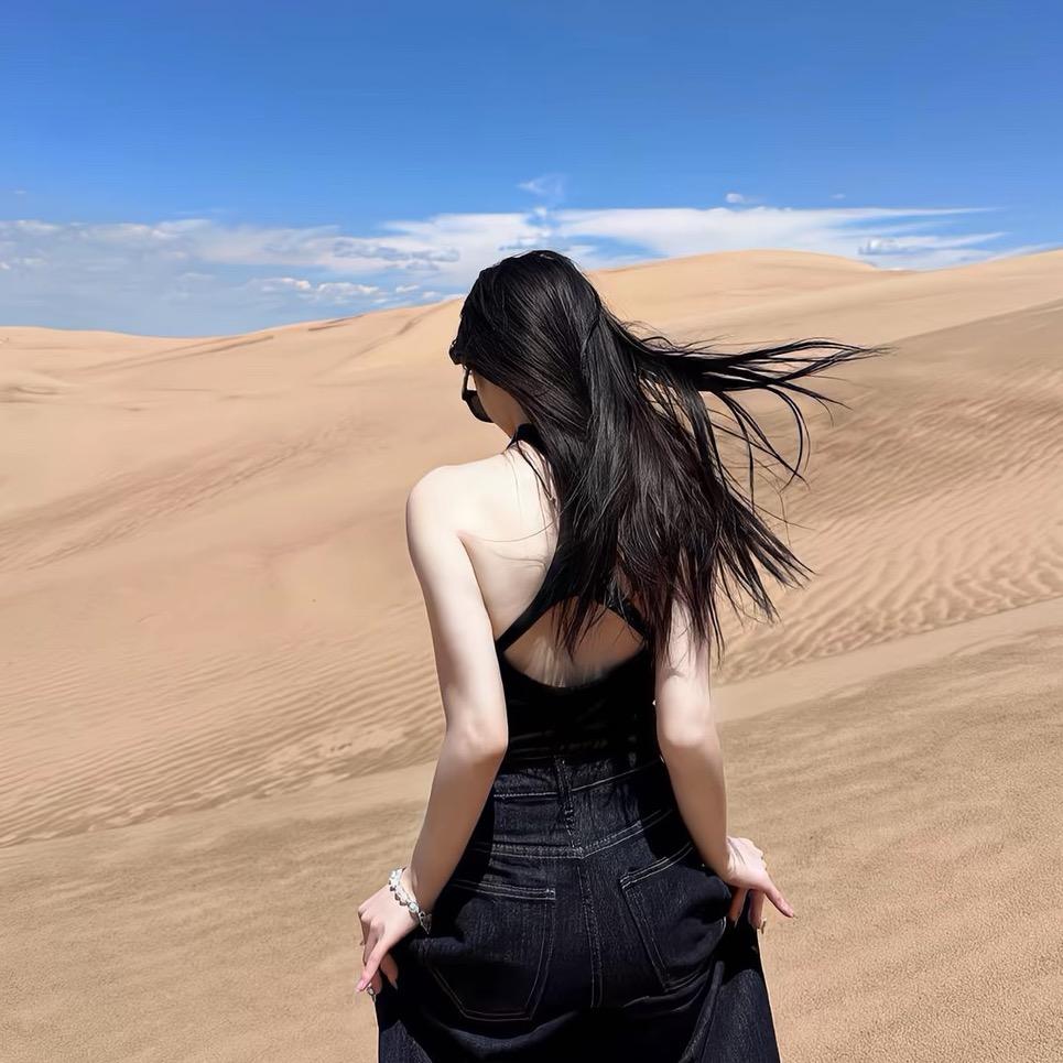小妤.