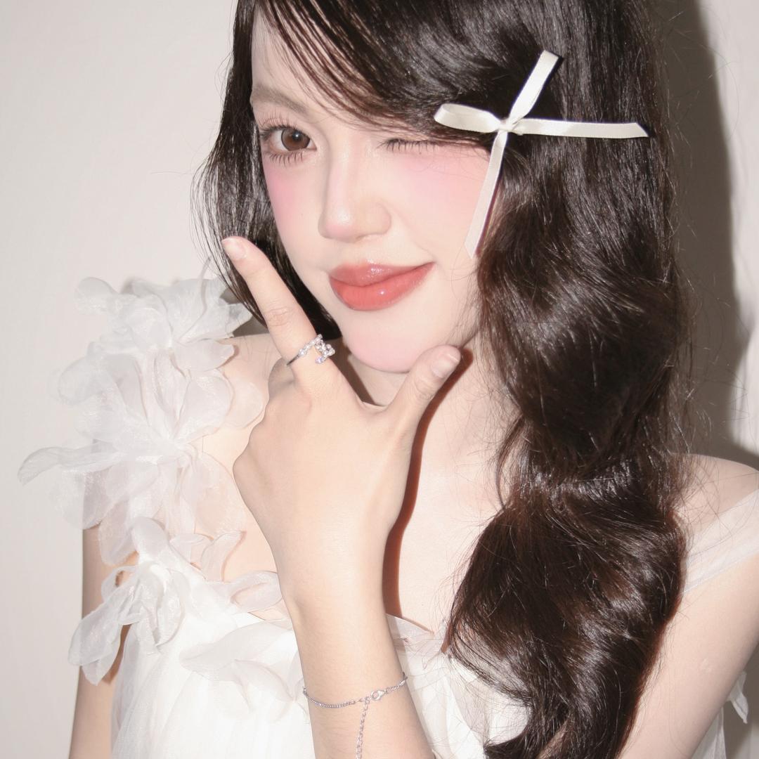 钦州一术声乐月月老师