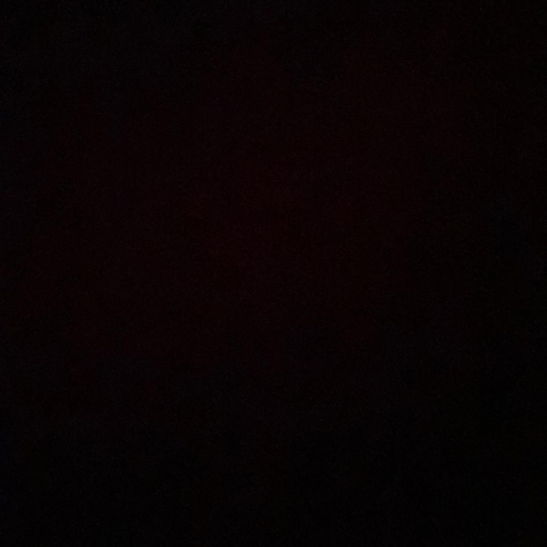 H。。。
