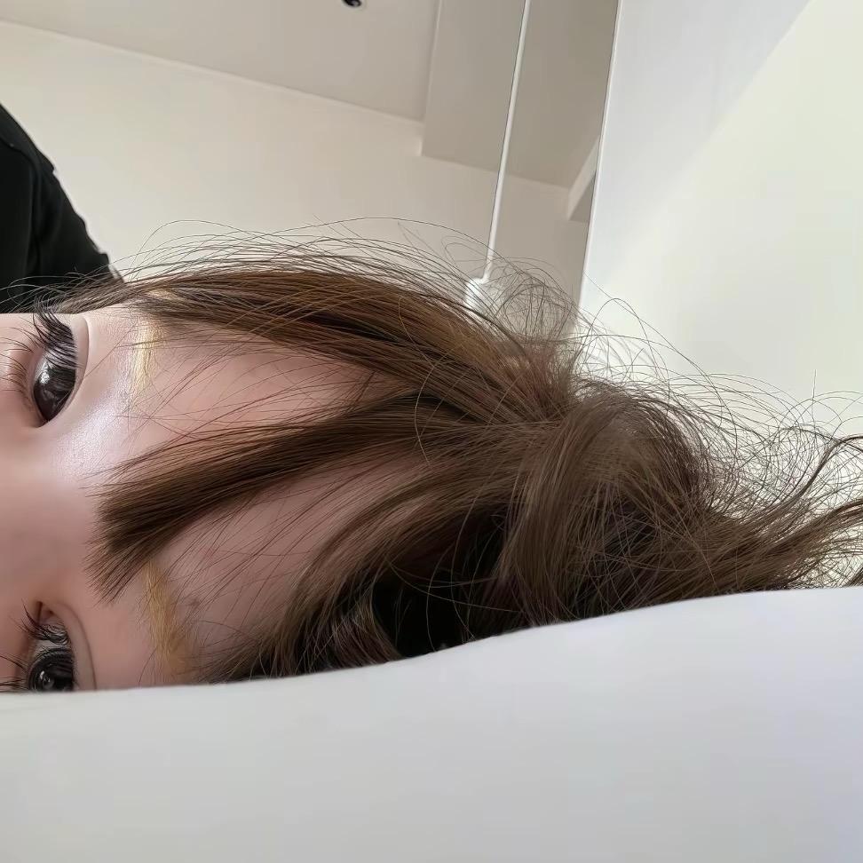 ￴ ￴ ￴￴￴￴ ￴￴ ￴￴