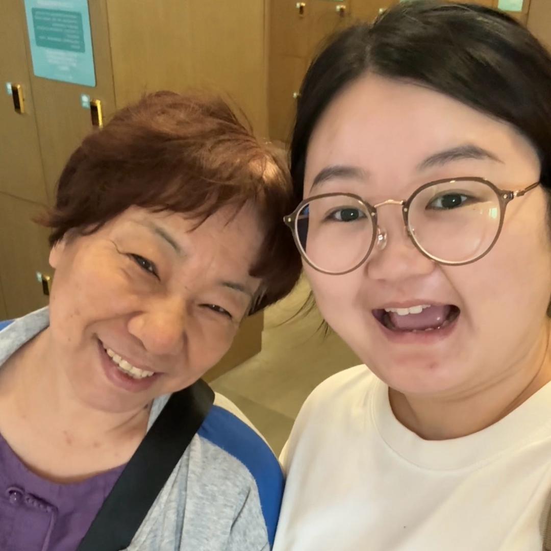 话梅梅的日常生活