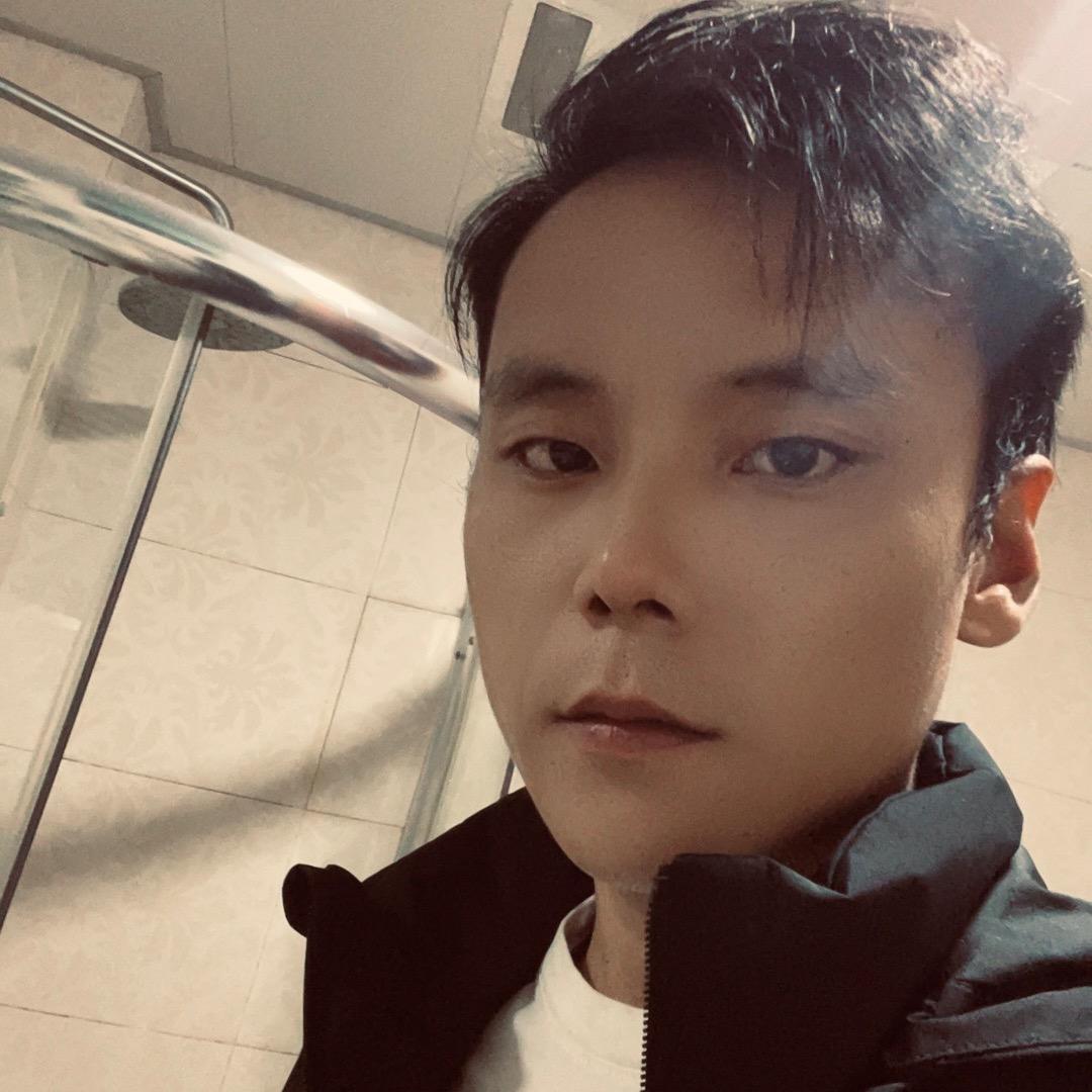 佩奇的鼻子有两个孔🔥