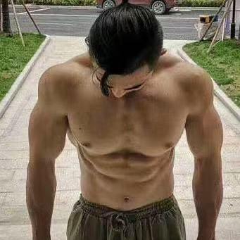 小龙驯瘦师