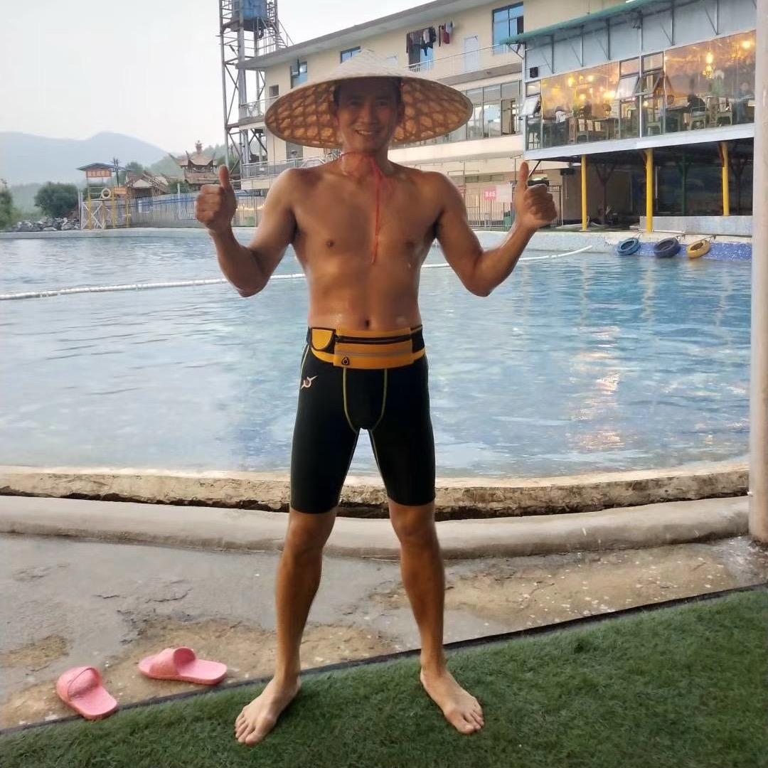 李亚明