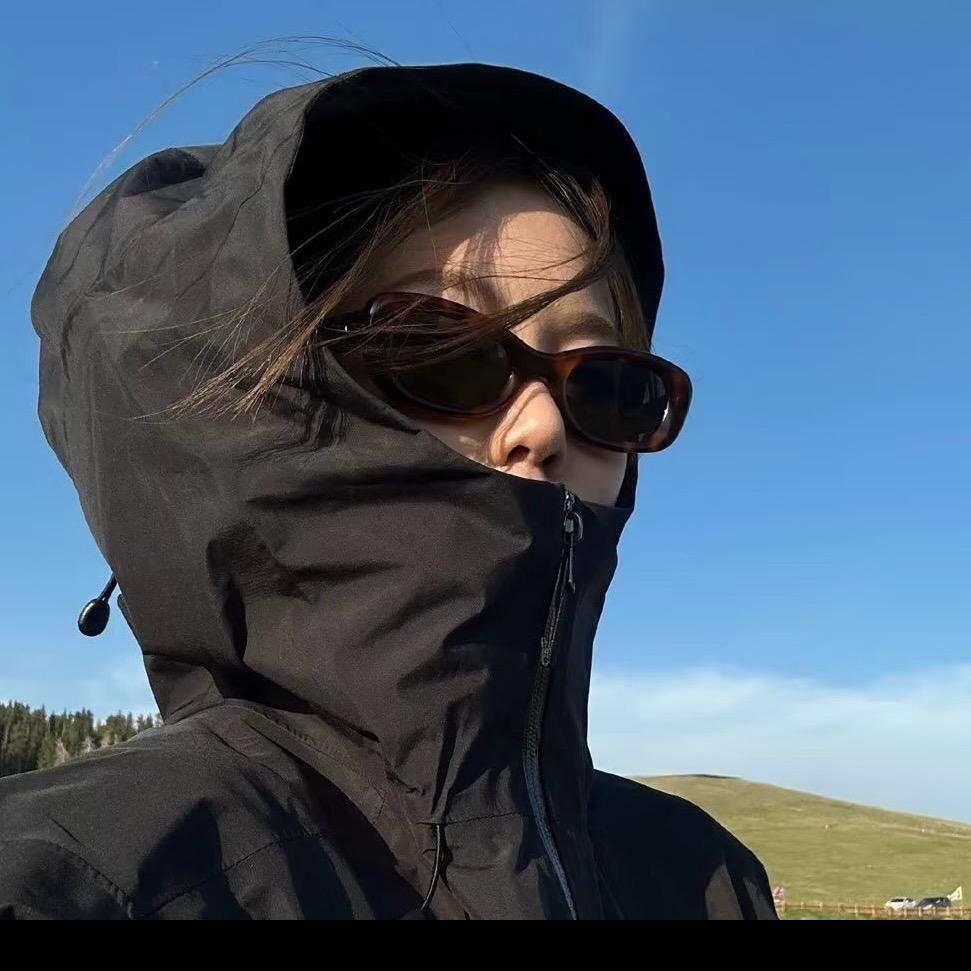 小飒-