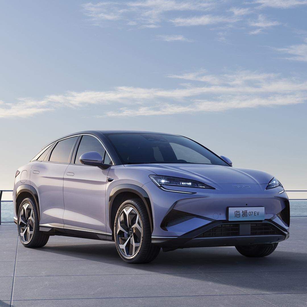 比亚迪南京广成霞迪店