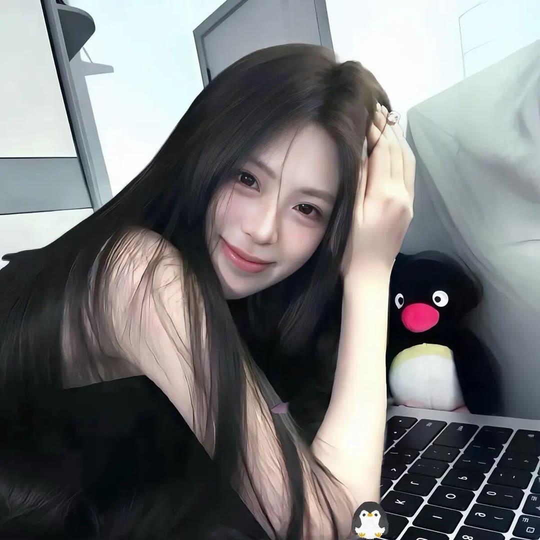 petal  ˶ᵒ ֊ ˂˶