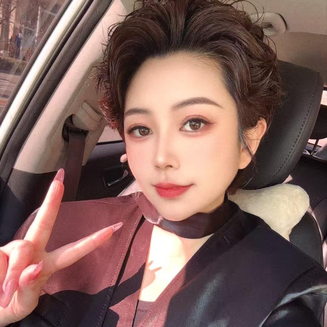 洪杰 专注温柔风眉毛设计专家