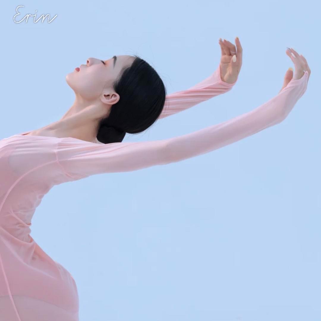 安妮.