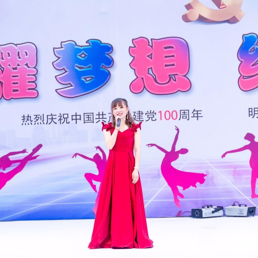 明日之星艺术学校