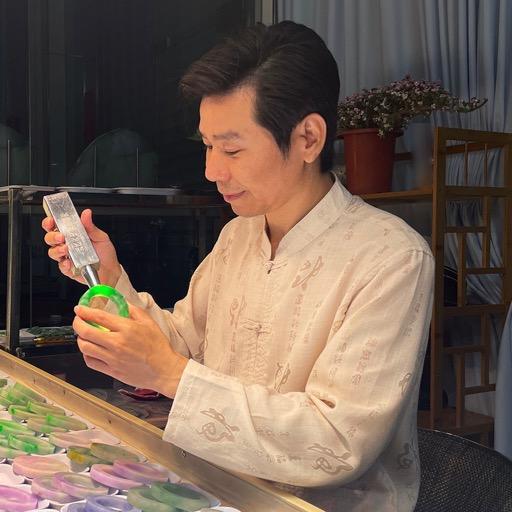 老戴翡翠手镯
