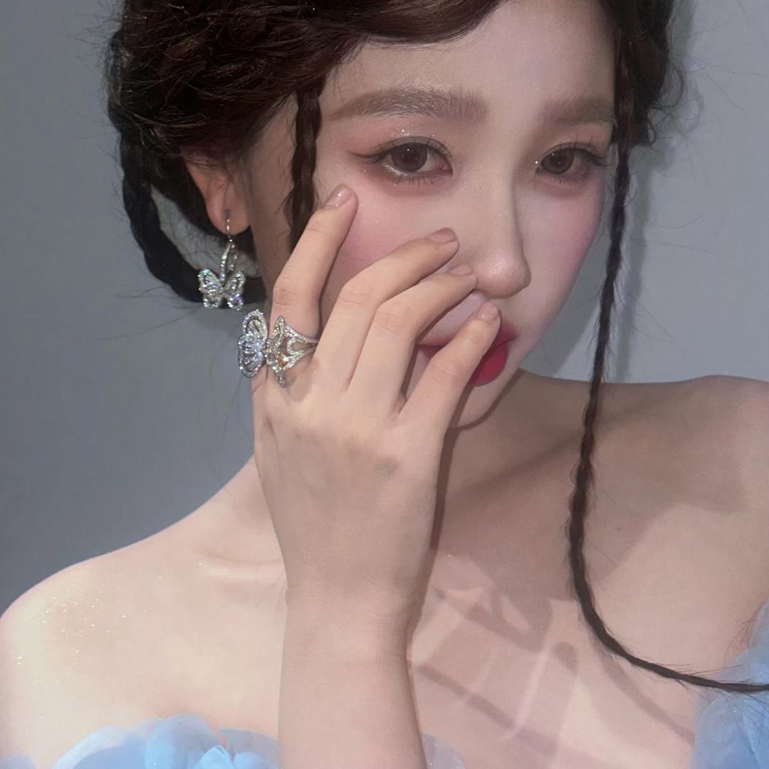 @恩