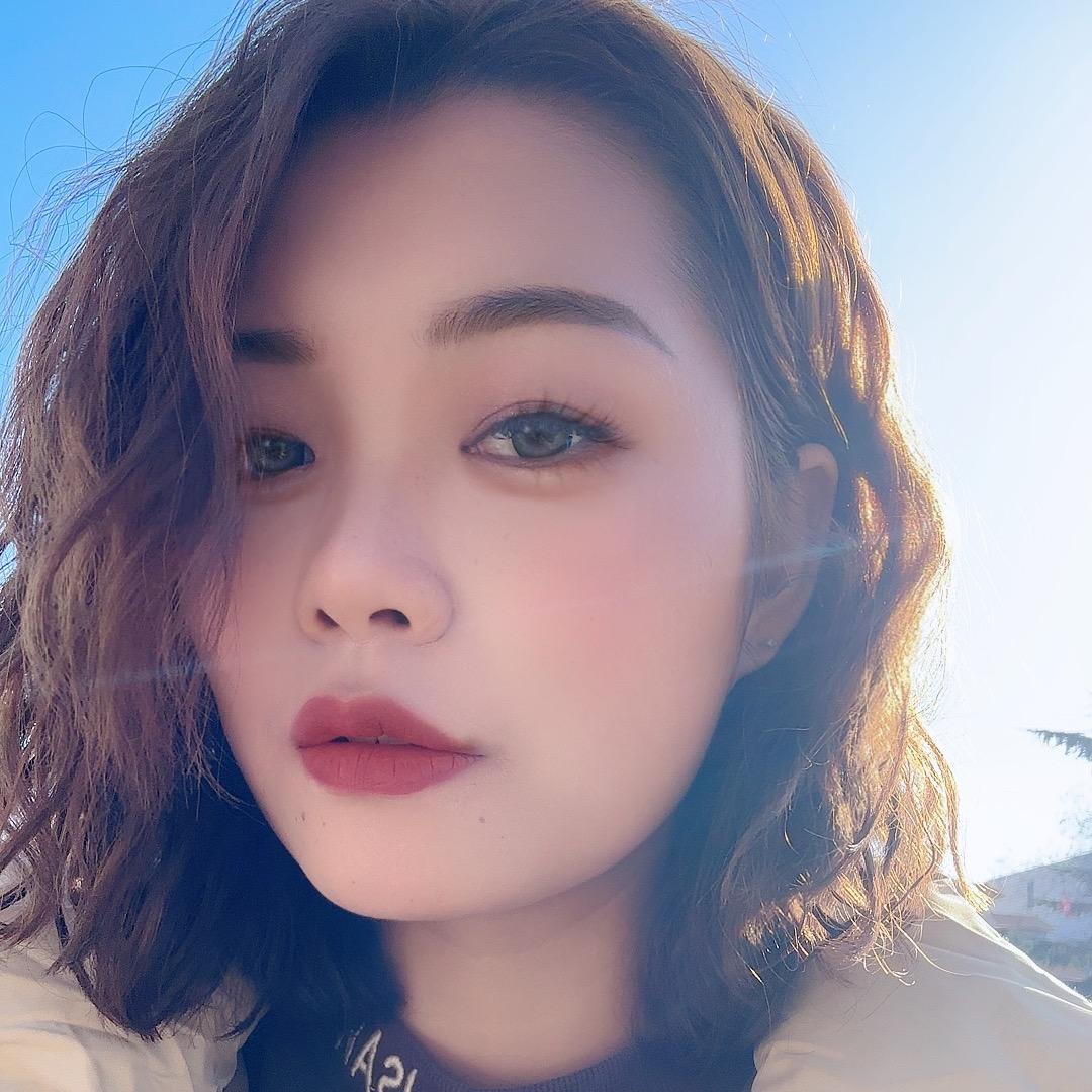 A、li莉💋（拒连赞）