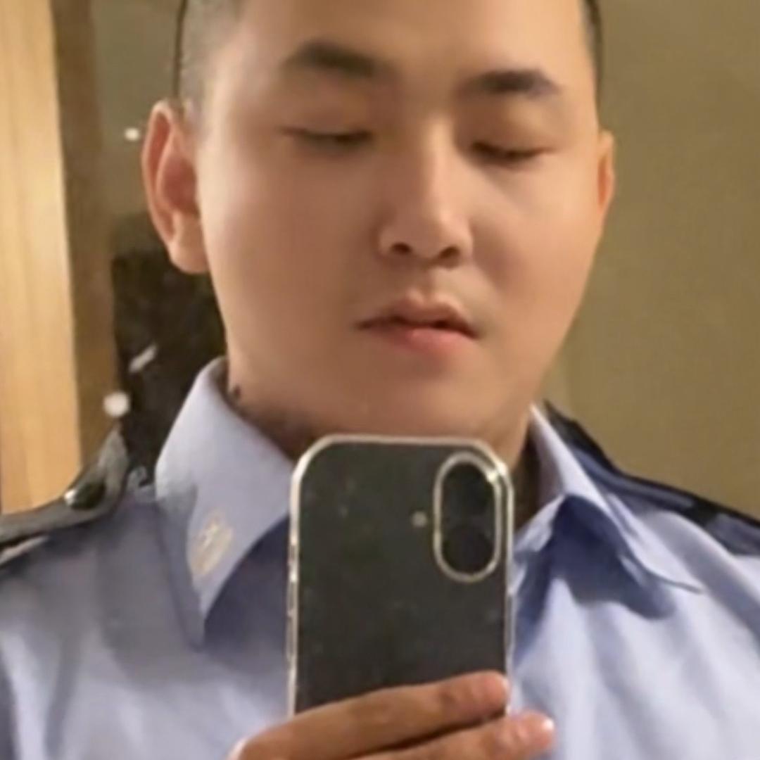 小钢炮🚀🚀🚀🍼🍼