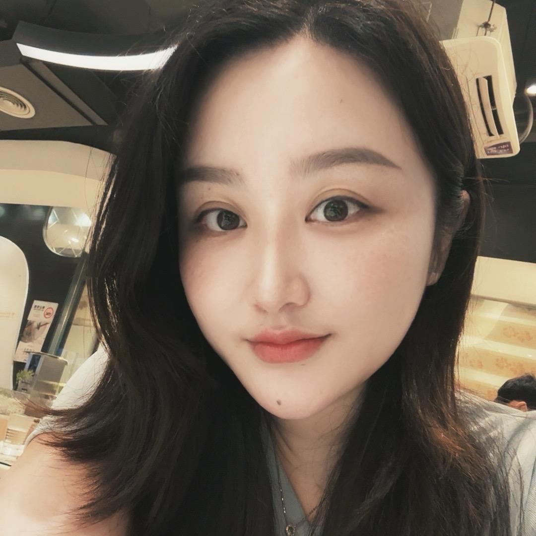 婷曼逸～Ccy