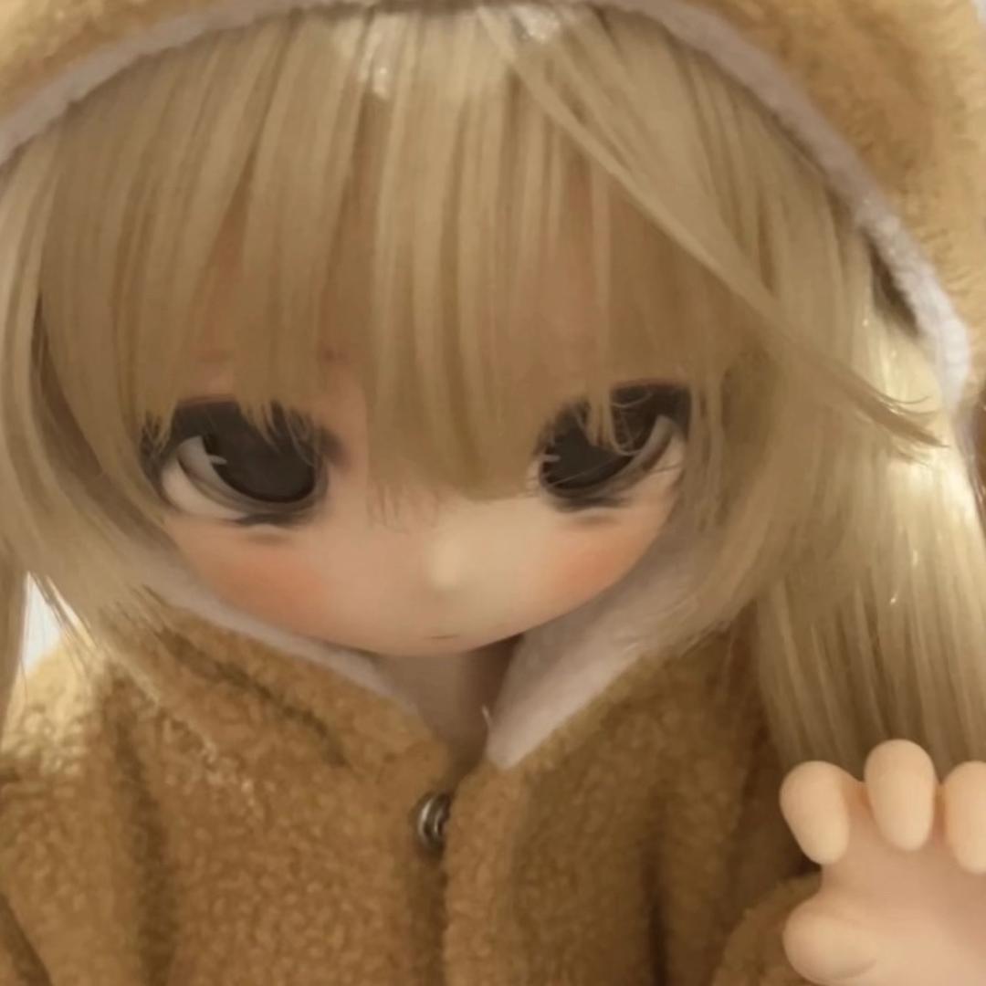 ᶻz ₍^_   ̫ _^₎