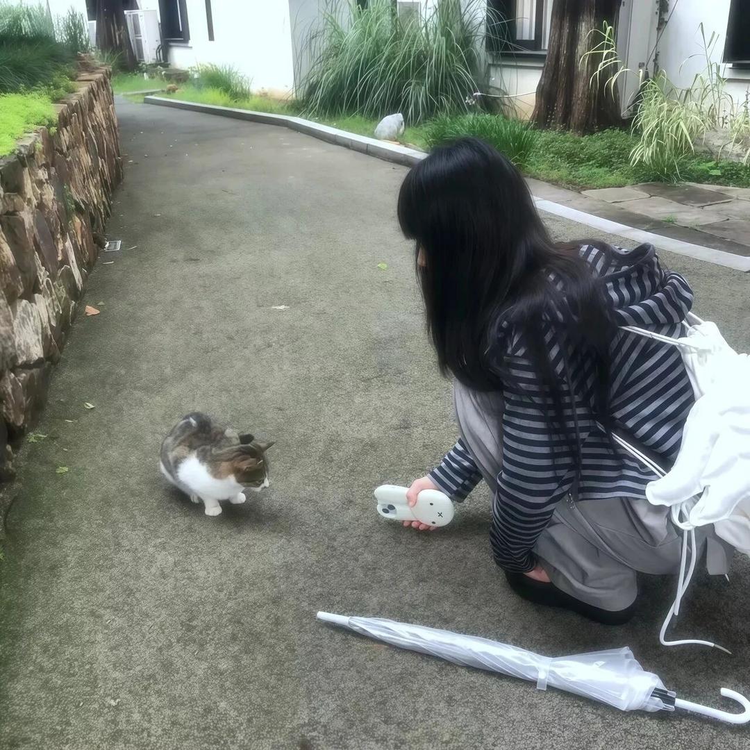 半个馒头.