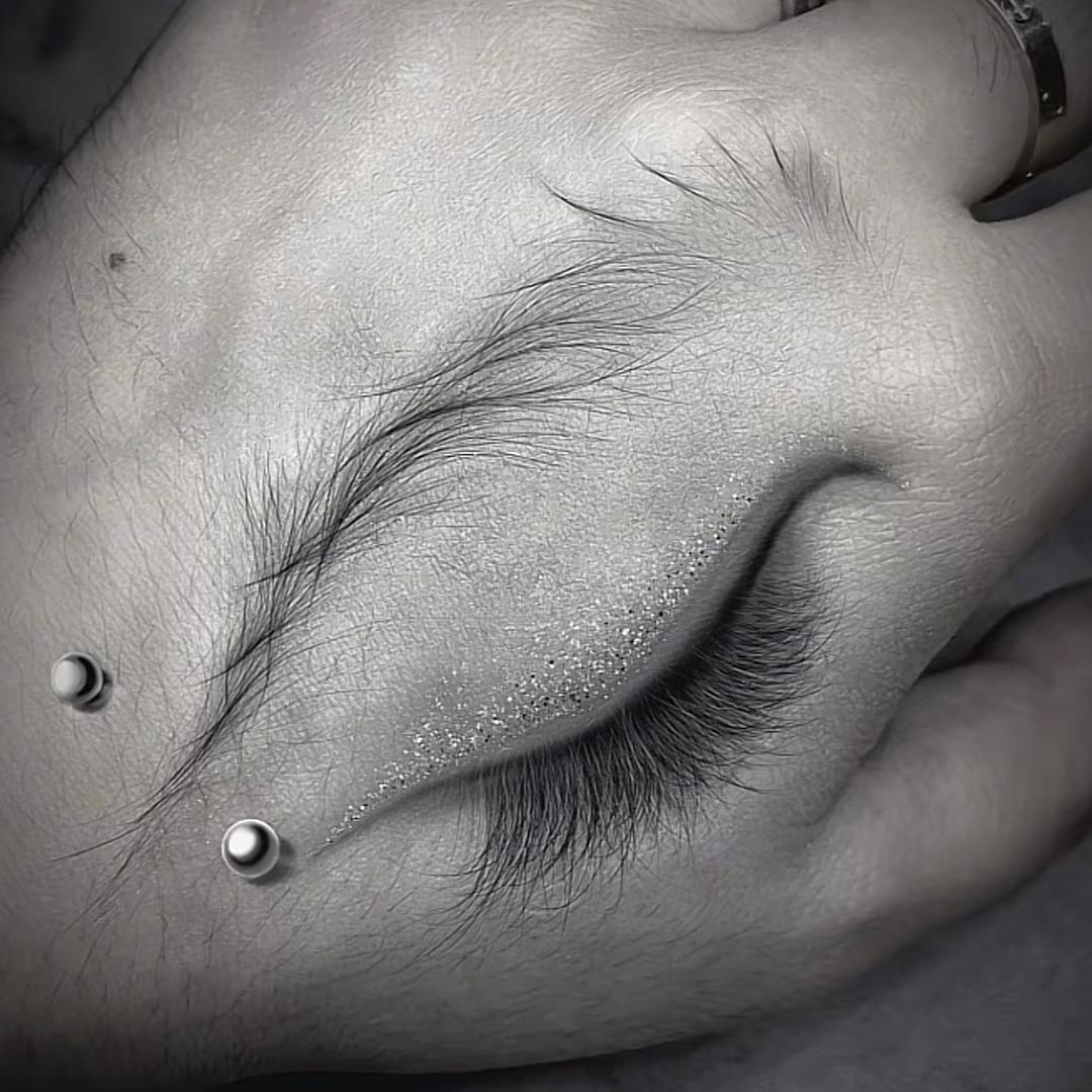 三 一 艺术美学