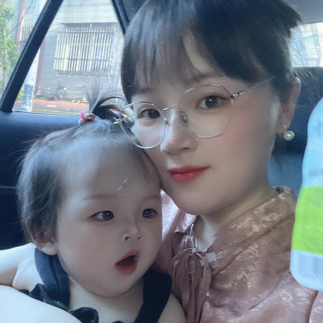 康小贤  倍佳美母婴生活馆