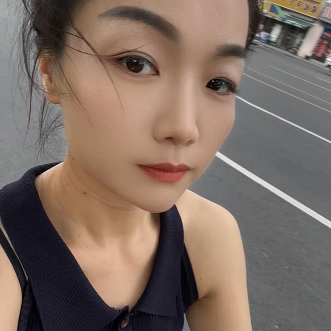 段段家微胖女装