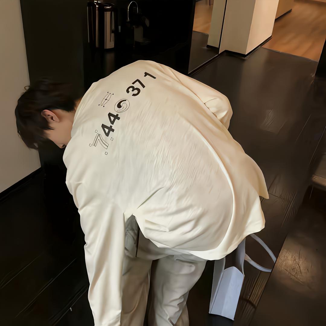 邪恶的帅哥