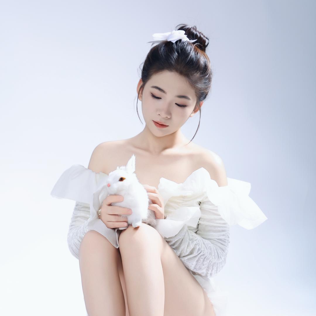 杨千亦