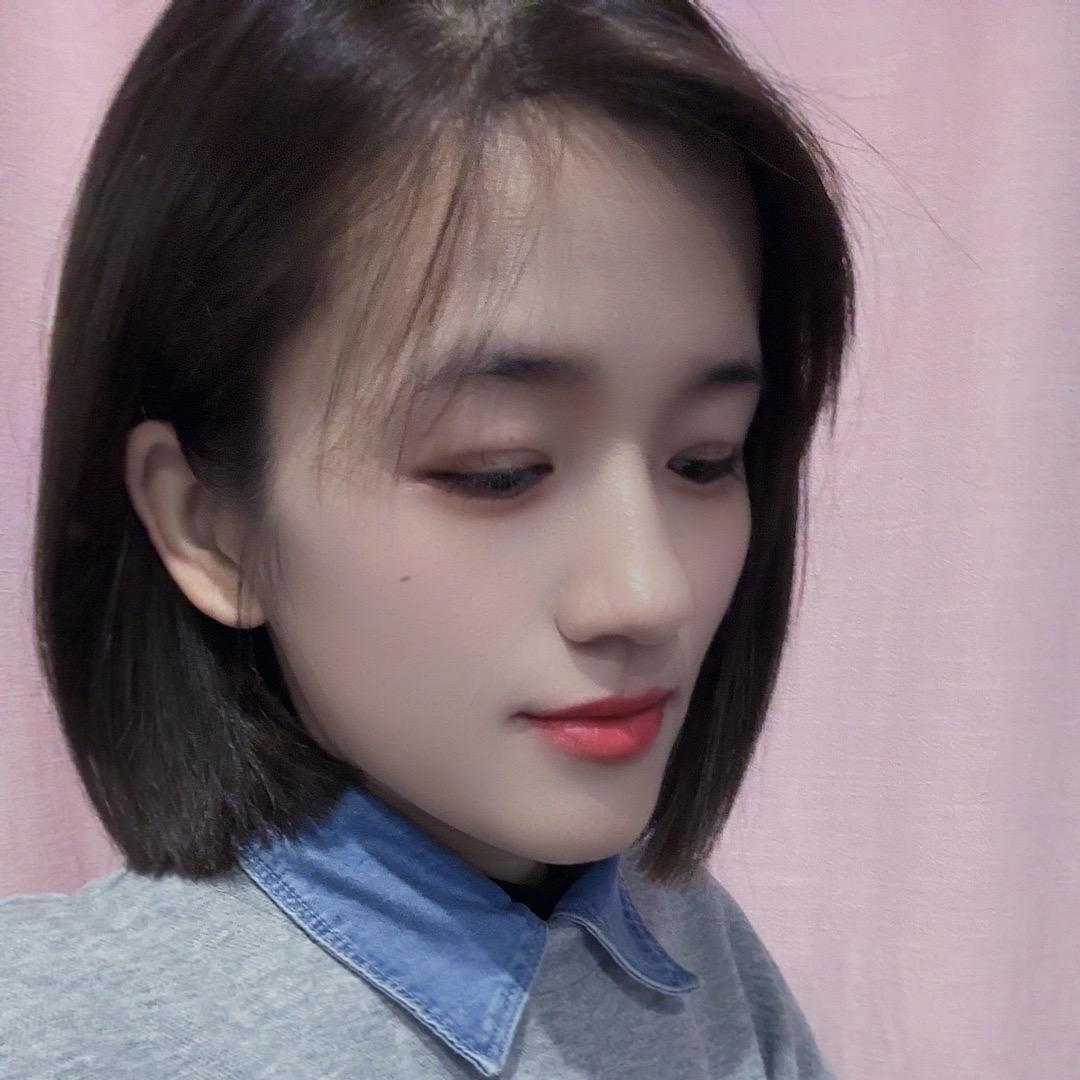 溪畔女儿家客栈(张家界千古情店)