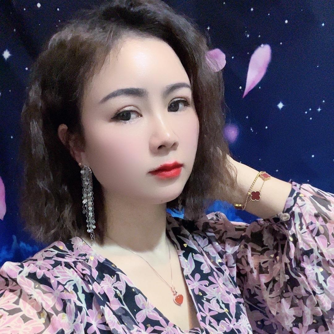 秀秀 晚上9点30播