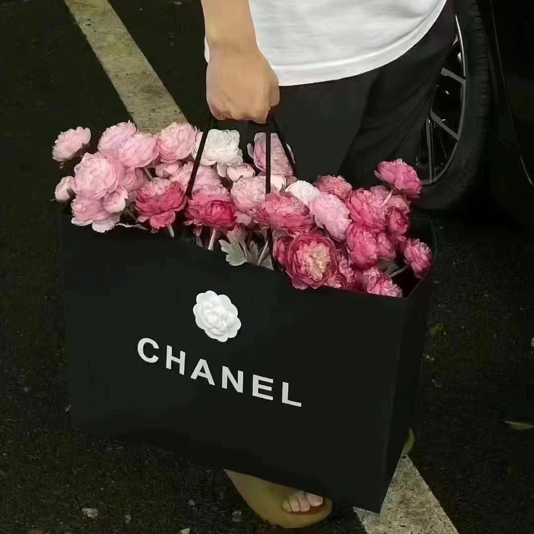 凤桥四川烧烤，裕彬车行