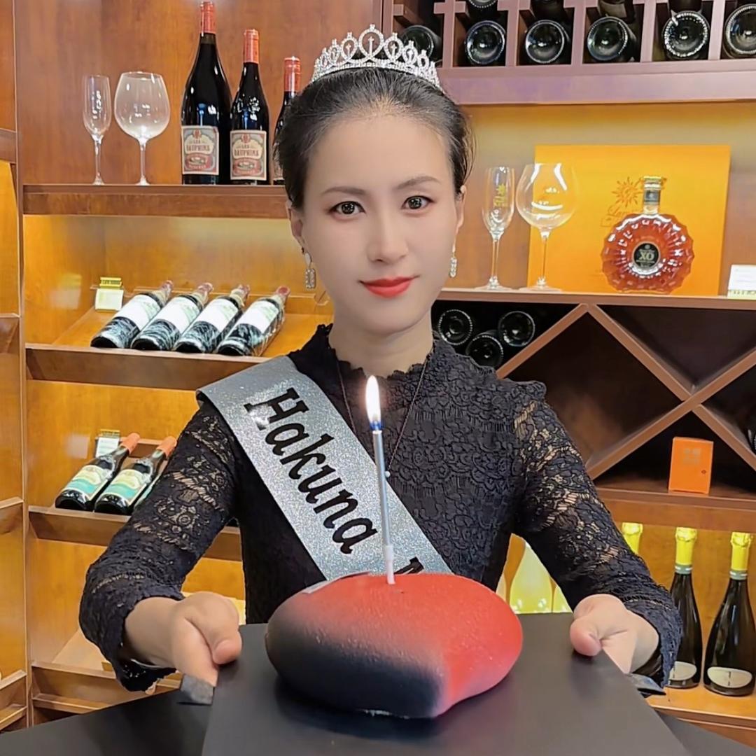 小珍珠的姐姐大贝壳