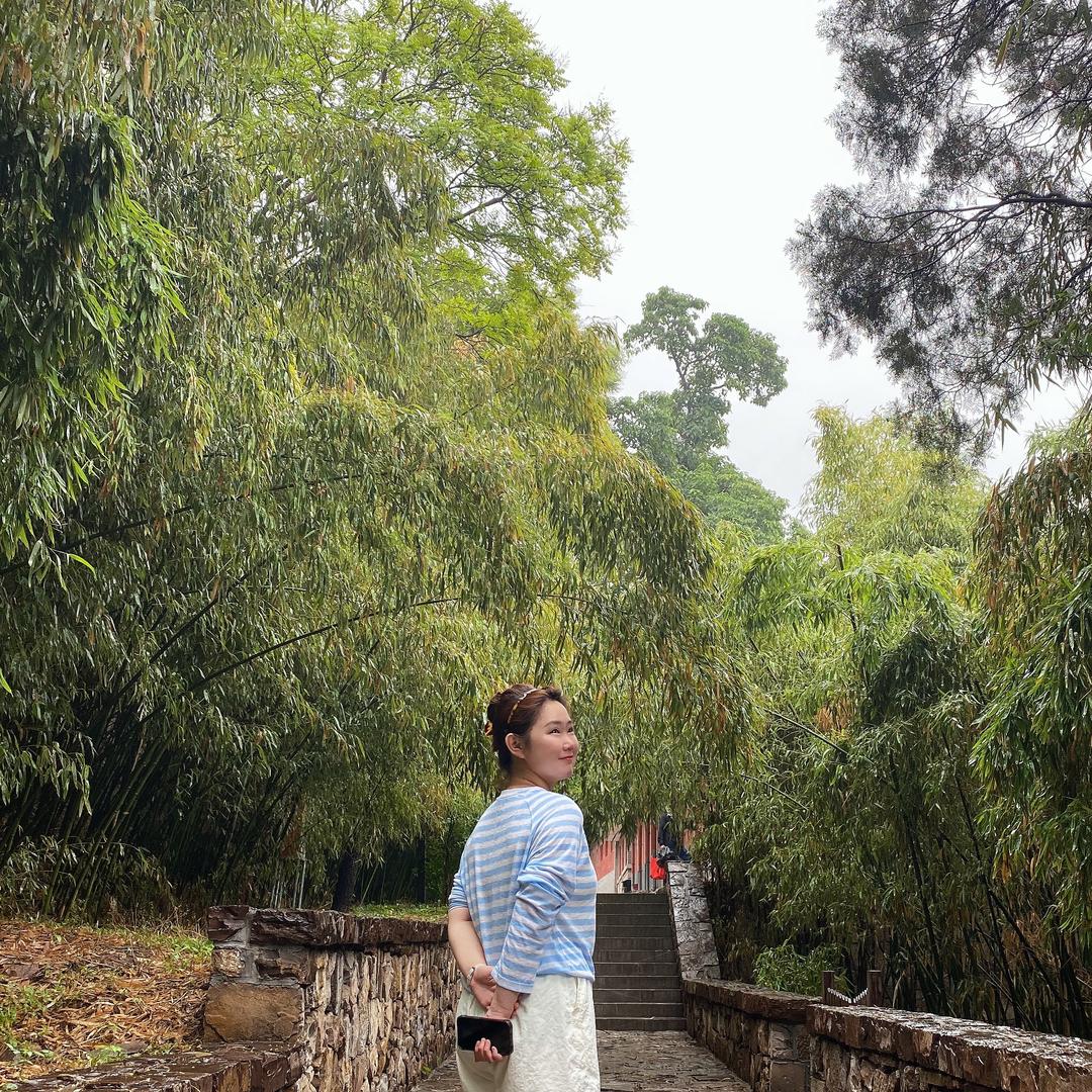 彩虹小姐姐.