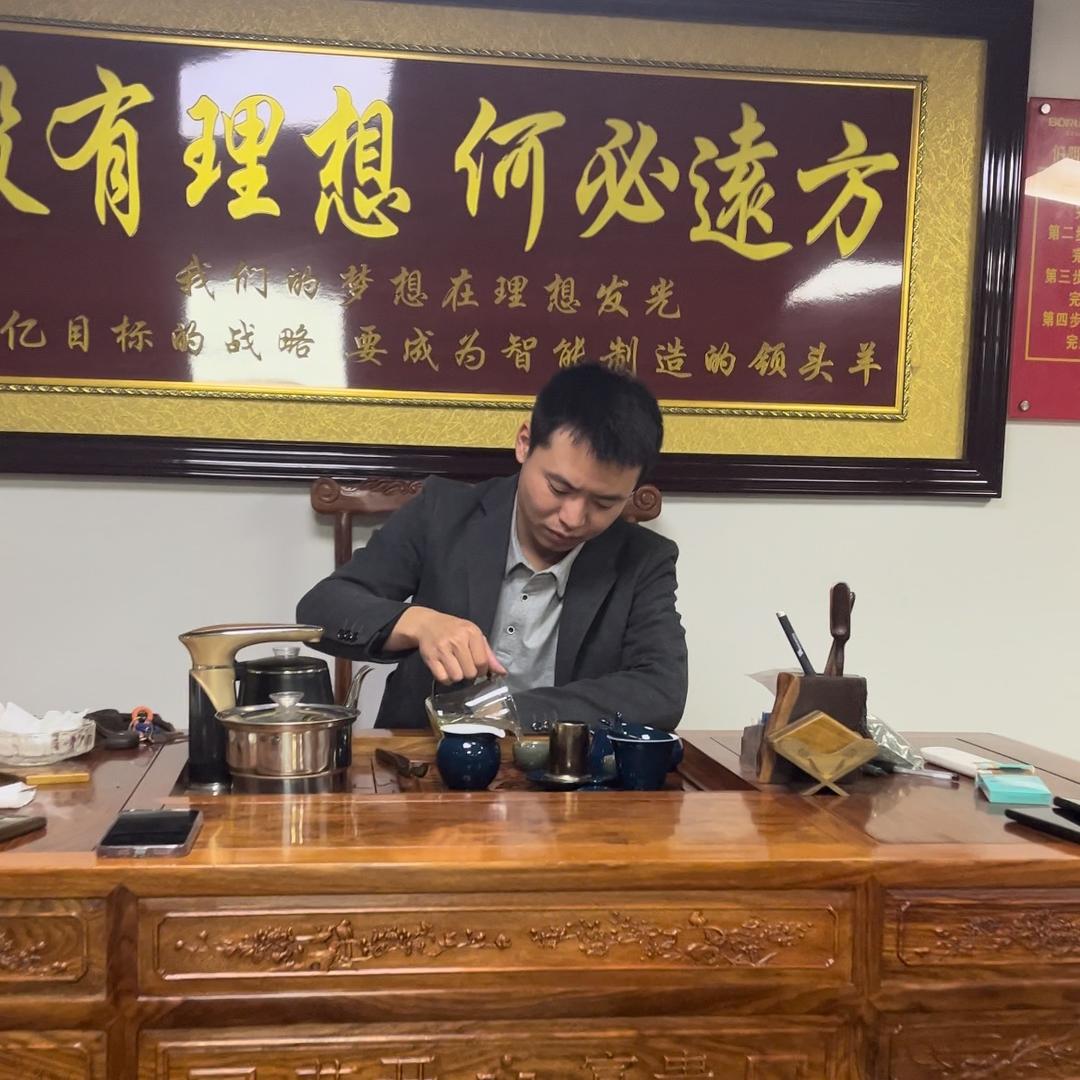 伯朗特机器人一付亮