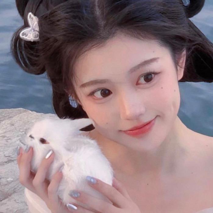 梅花十三♣