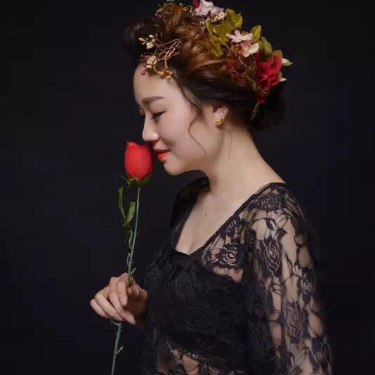 Li  Li  丽丽
