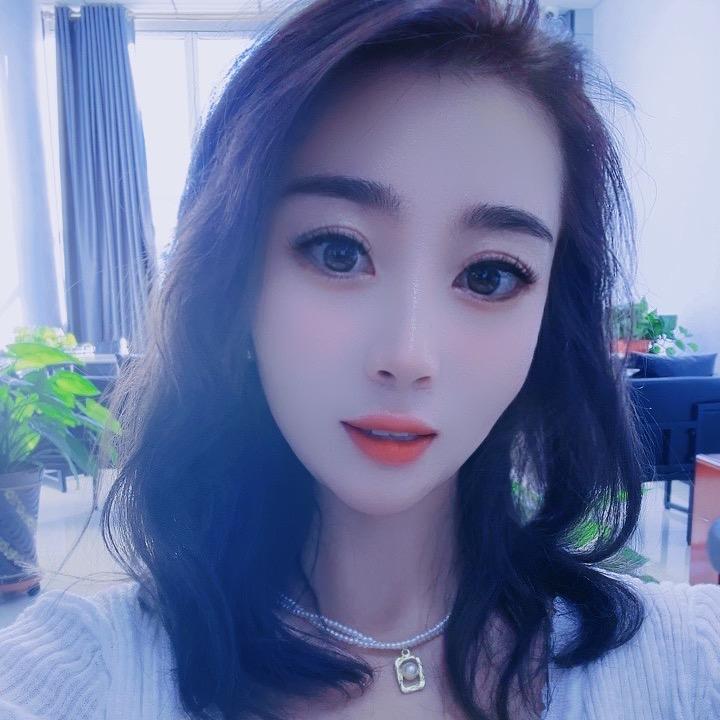 玥玥 💕