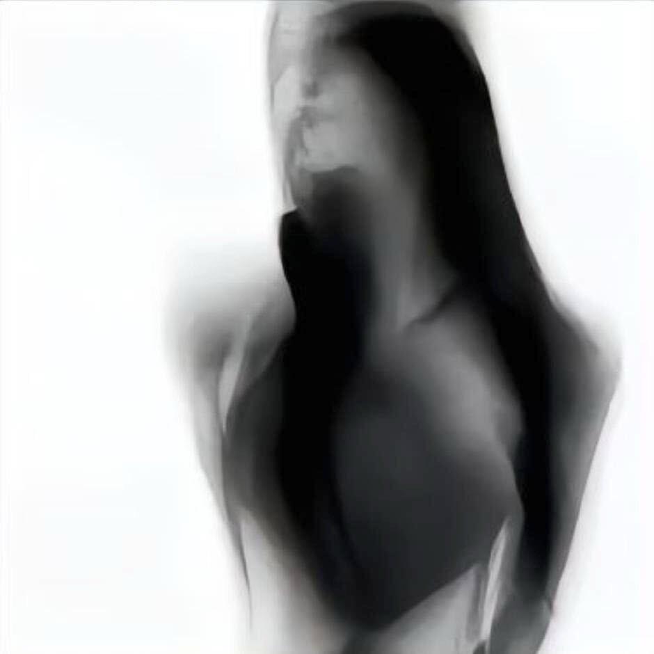 小伊.