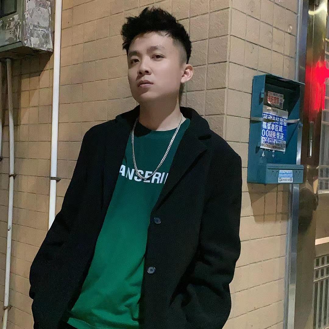 超盛服饰