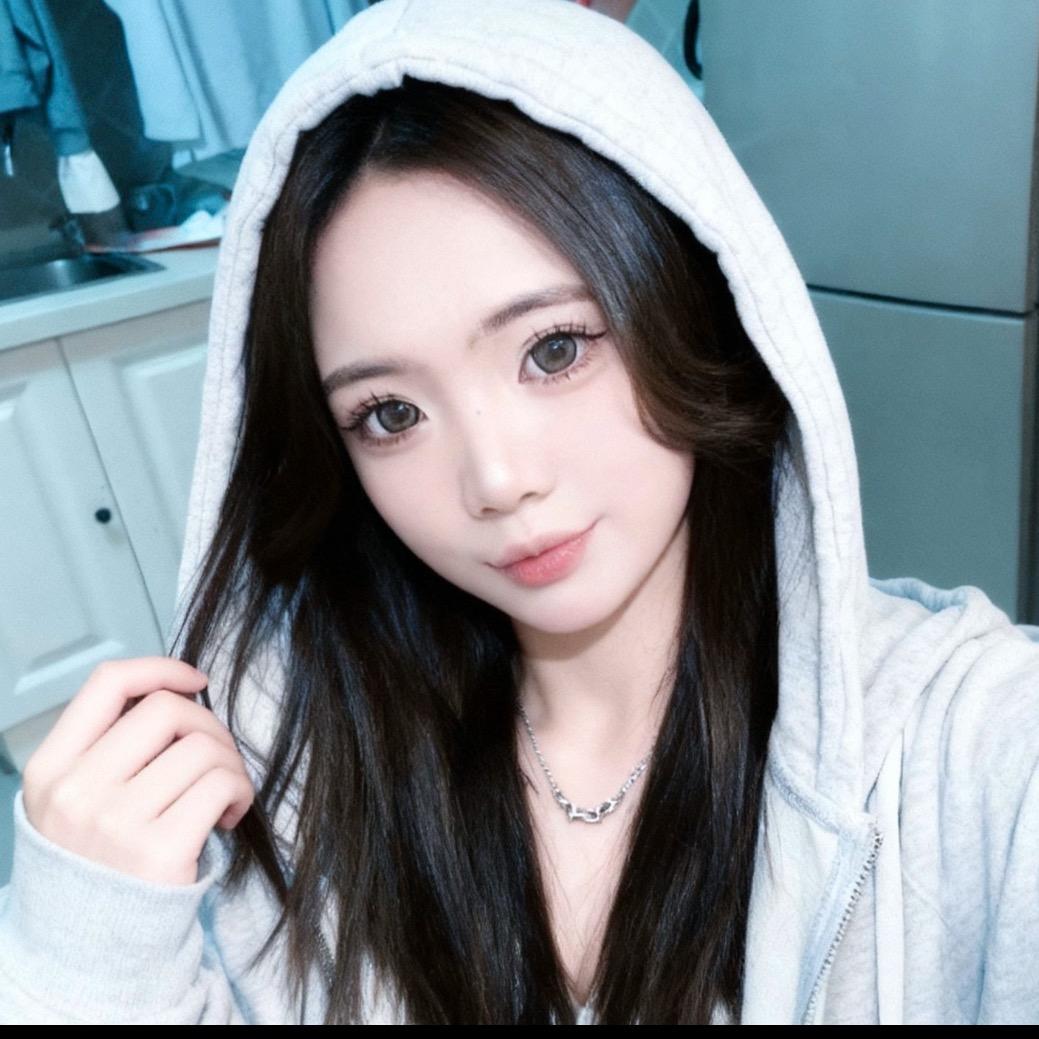 杨乐多_