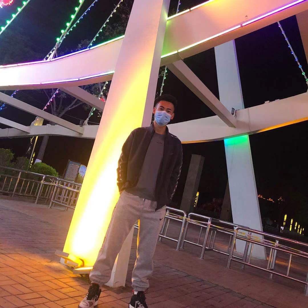 燃烧的香菜根儿