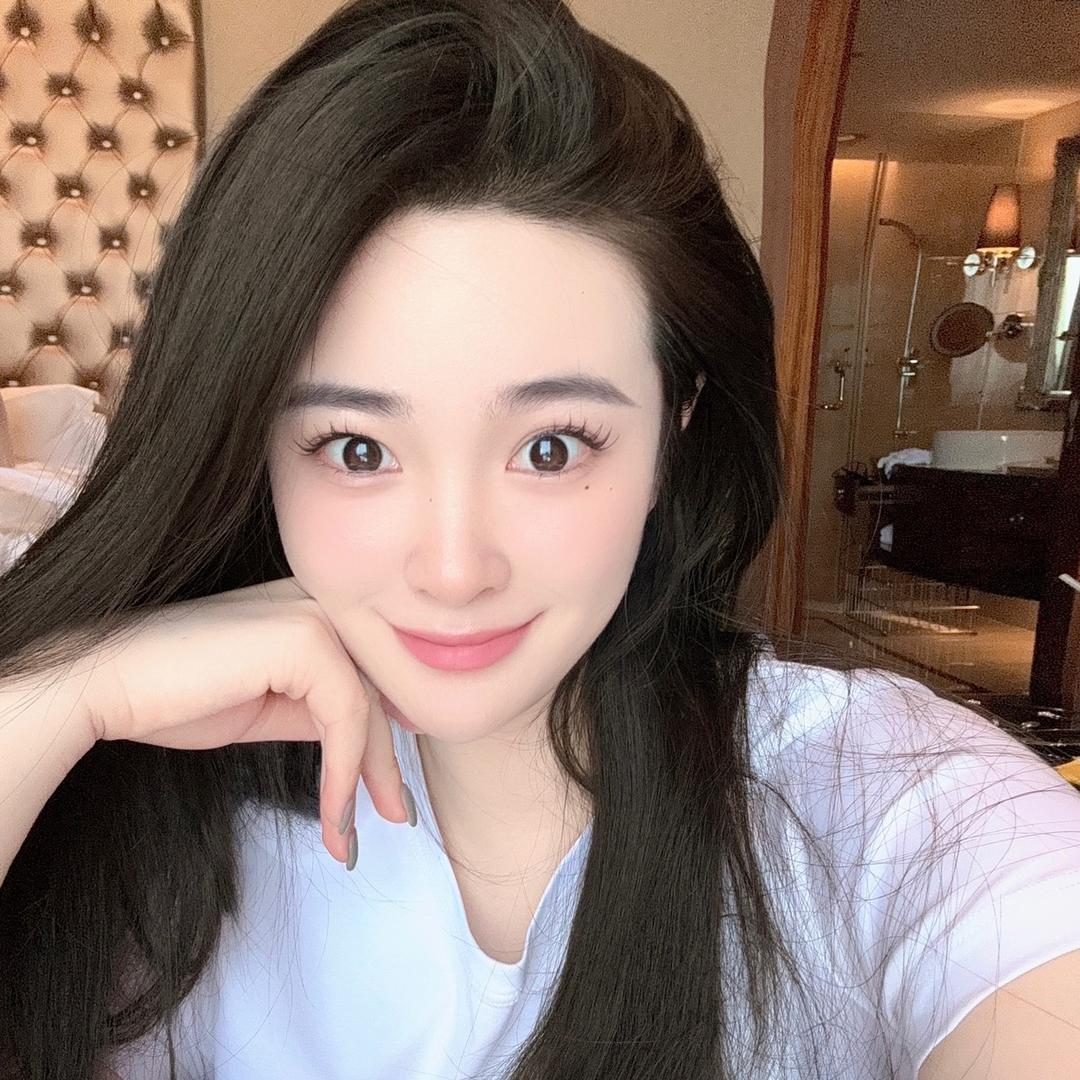 心奕爱吃肉