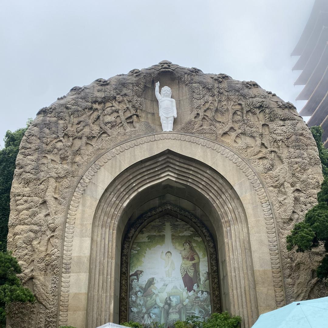 尚欧潮牌服饰门店