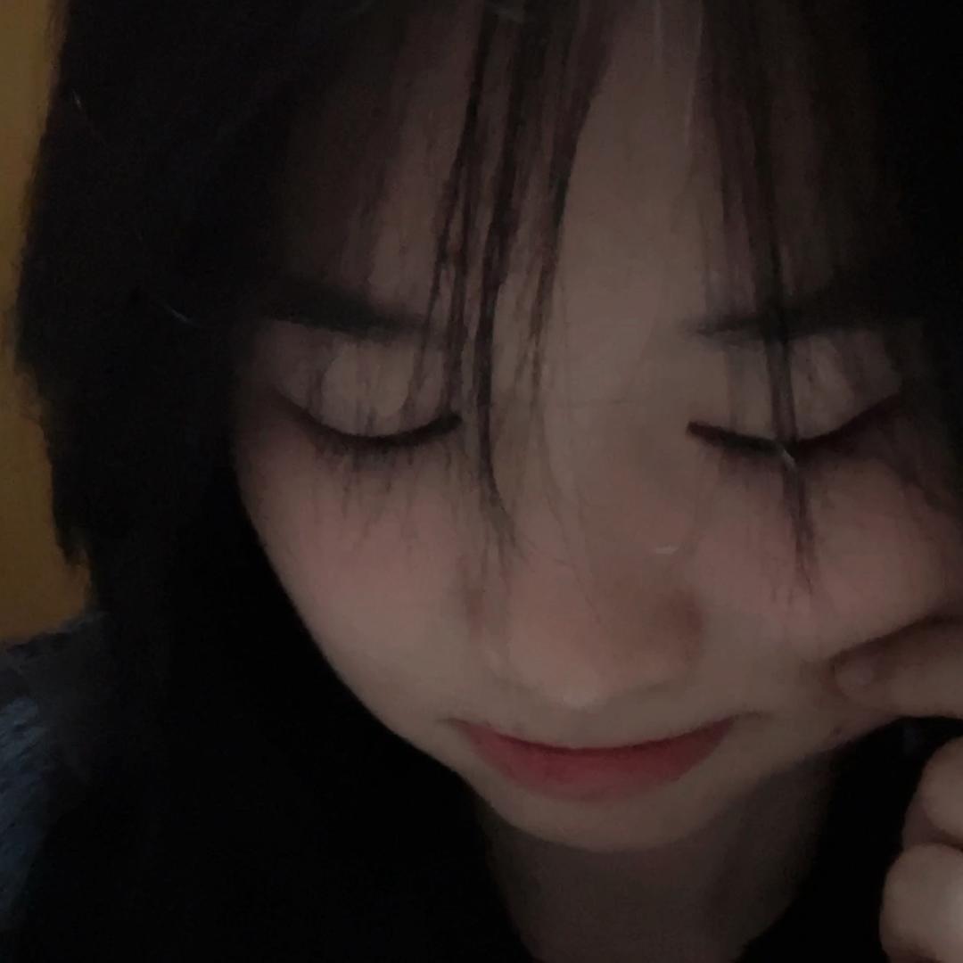 ye媚