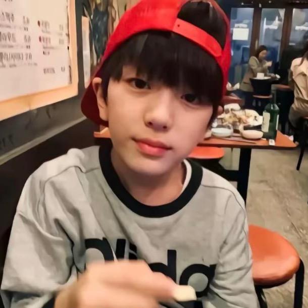 ￴￴ ￴￴ ￴￴￴