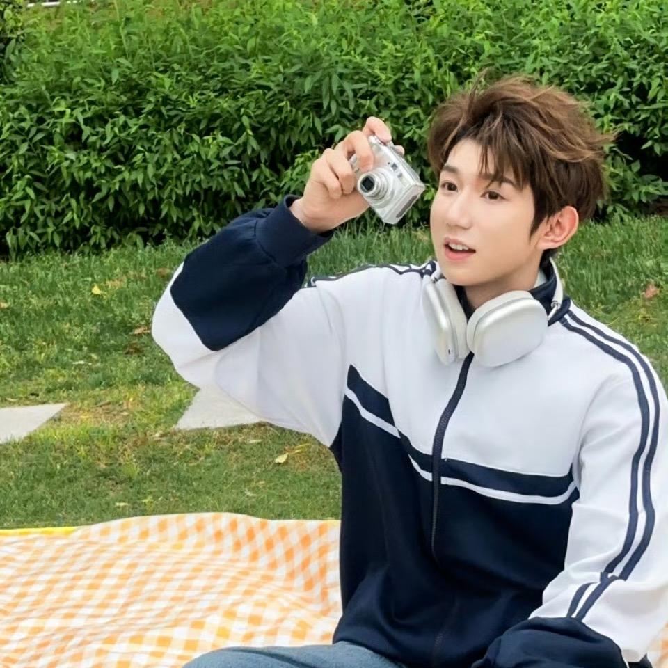 爱吃健达巧克力🍫